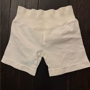Dfyne impact shorts 4.5